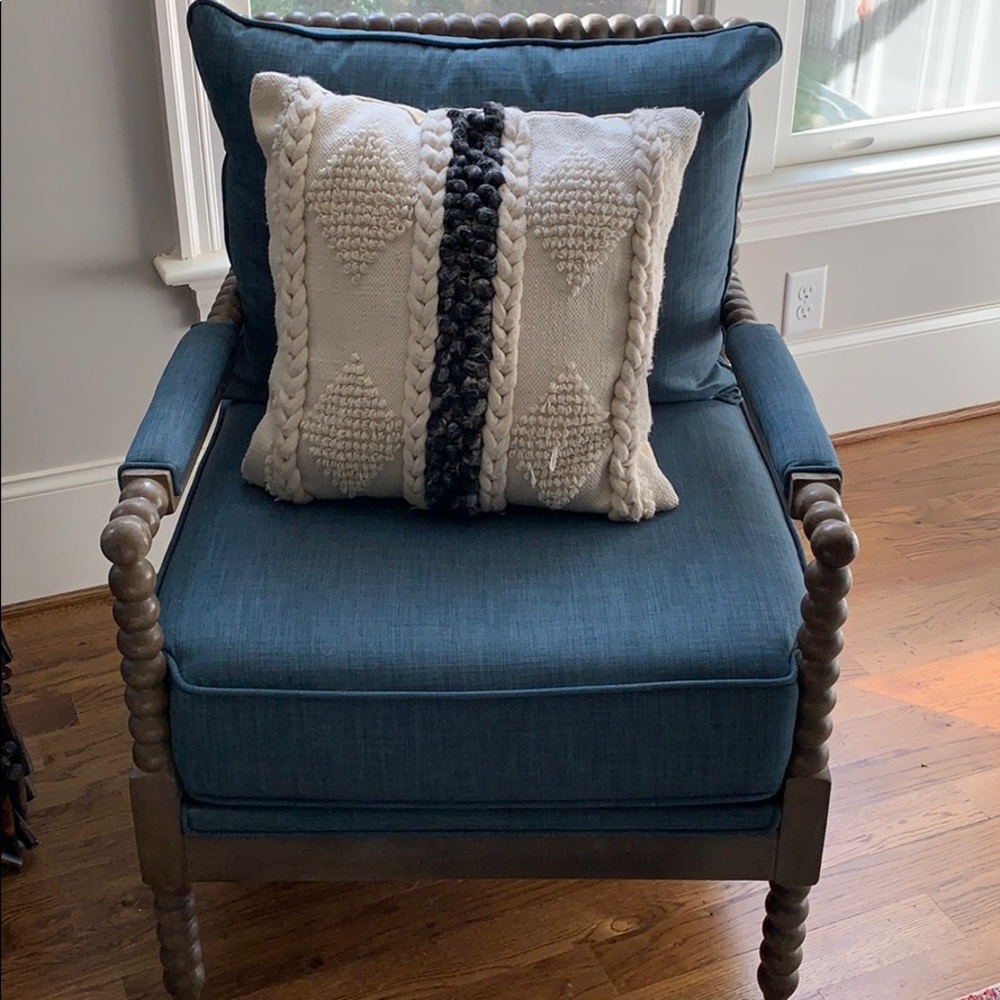 Anthropologie 20 x 20 Throw Pillow